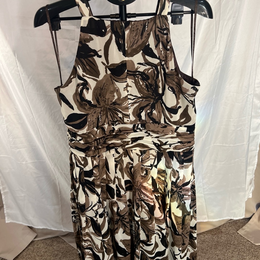 Evan Picone Brown and Black Floral Midi Dress - Picture 3 of 4